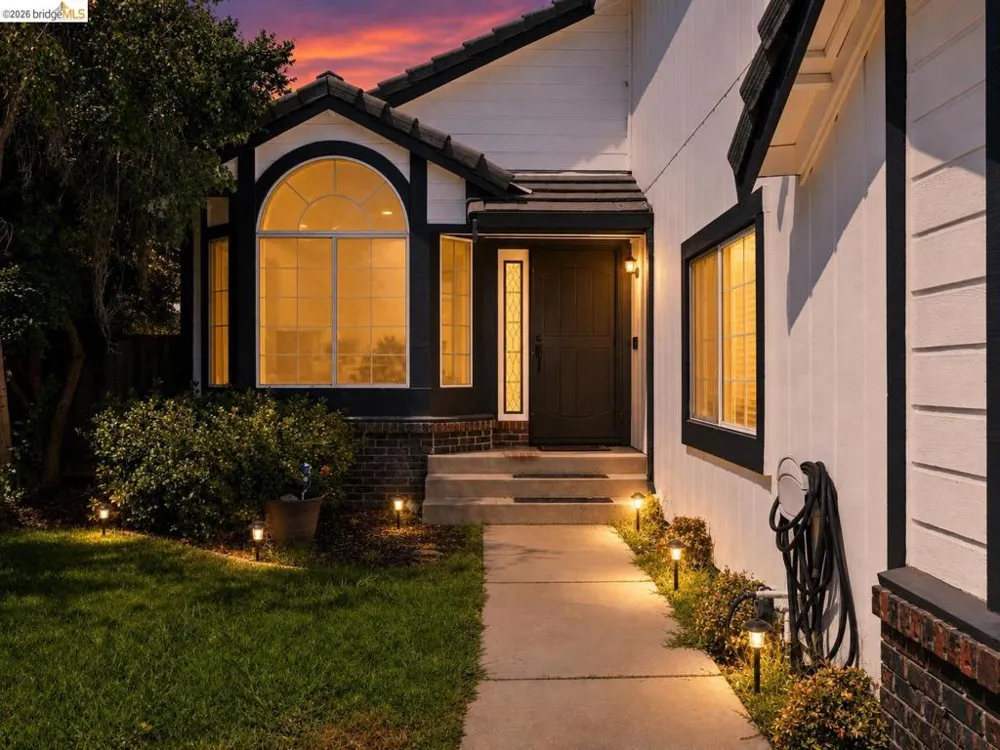 1529 Thistle Court Oakley, CA 94561