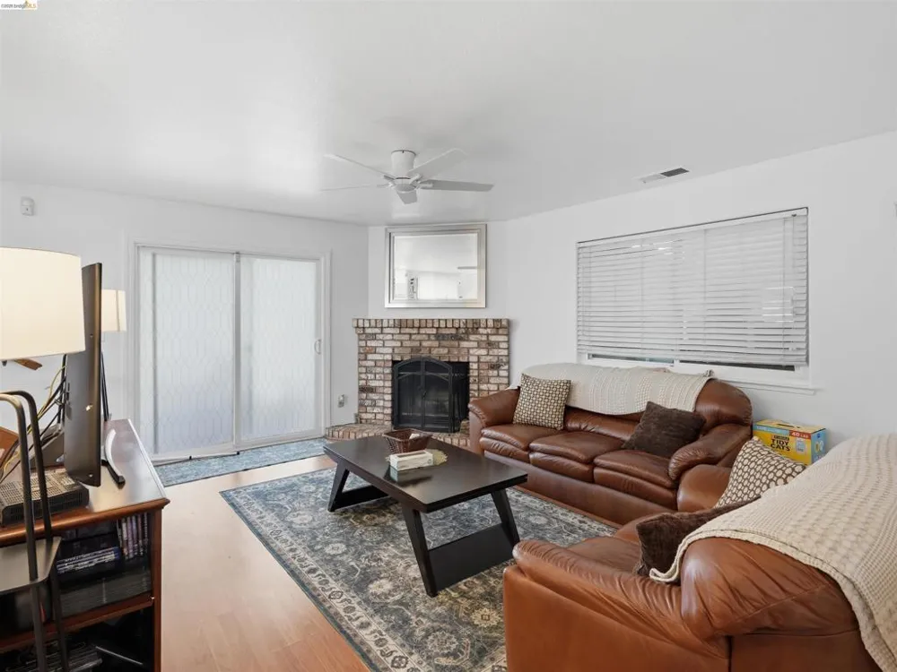 1529 Thistle Court Oakley, CA 94561