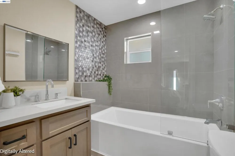919 Old Canyon Rd Fremont, CA 94536