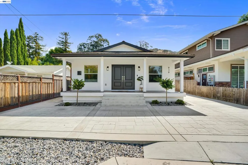 919 Old Canyon Rd Fremont, CA 94536
