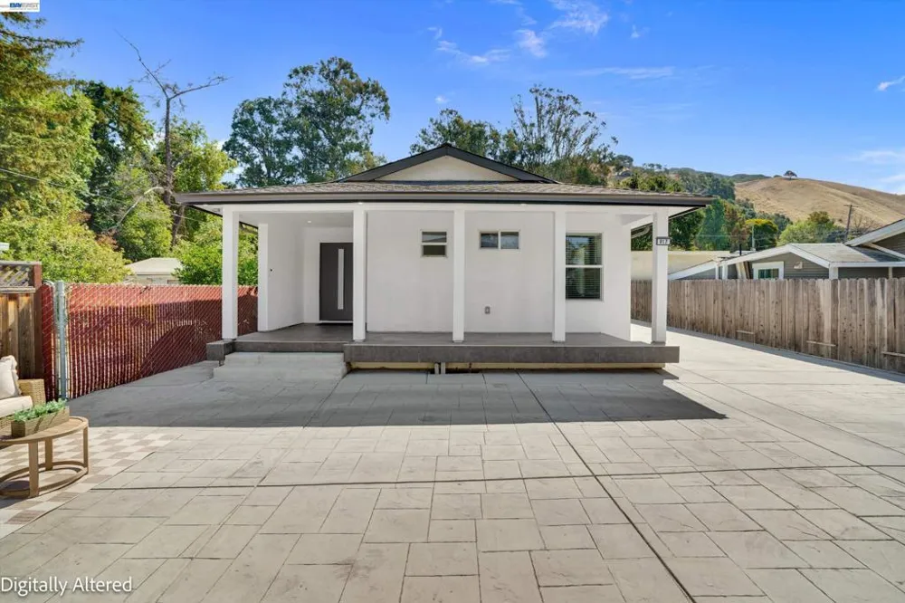 919 Old Canyon Rd Fremont, CA 94536