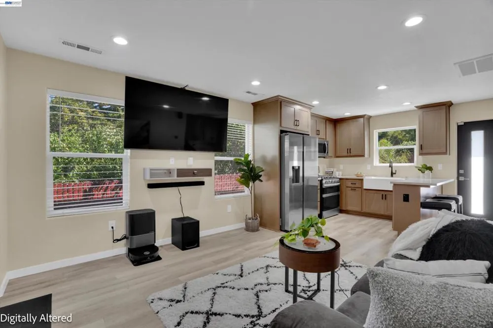 919 Old Canyon Rd Fremont, CA 94536