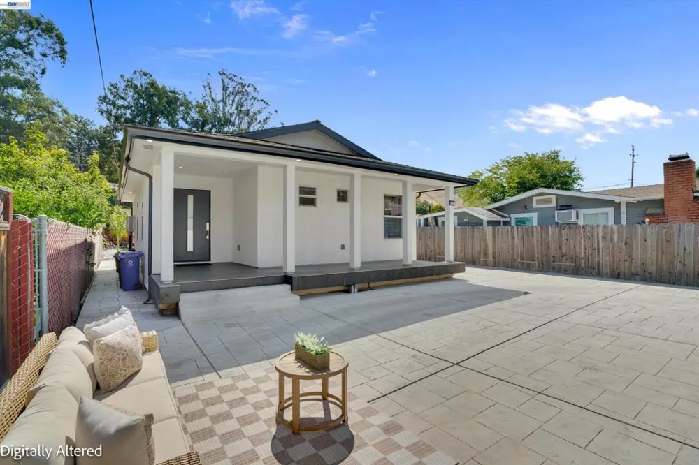 919 Old Canyon Rd Fremont, CA 94536