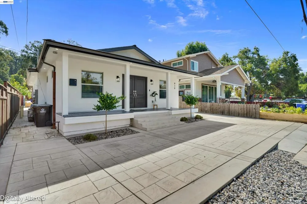 919 Old Canyon Rd Fremont, CA 94536