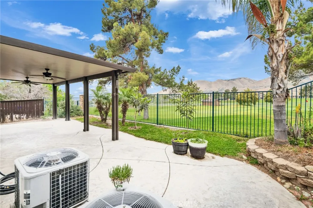 34326 Forest Oaks Yucaipa, CA 92399