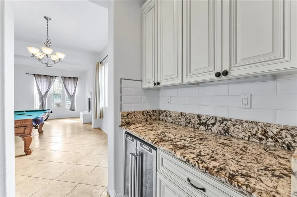 34326 Forest Oaks Yucaipa, CA 92399