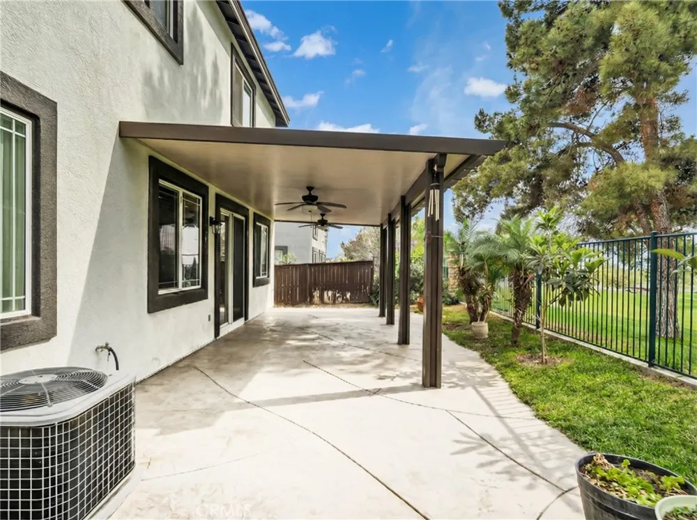 34326 Forest Oaks Yucaipa, CA 92399