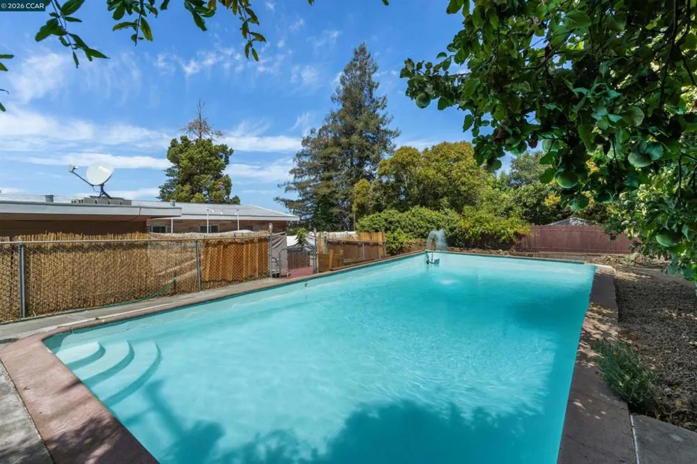 544 Camino Alto Vallejo, CA 94590