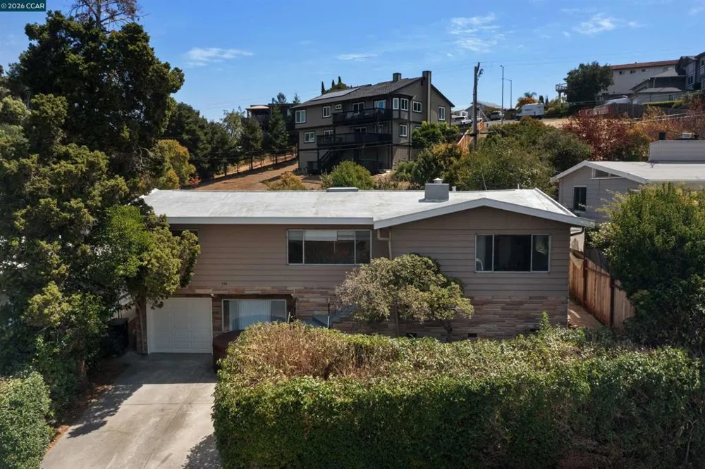 544 Camino Alto Vallejo, CA 94590