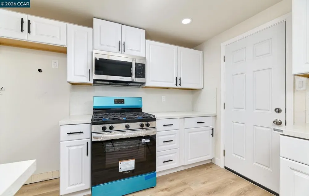 2117 Lopez Dr Antioch, CA 94509