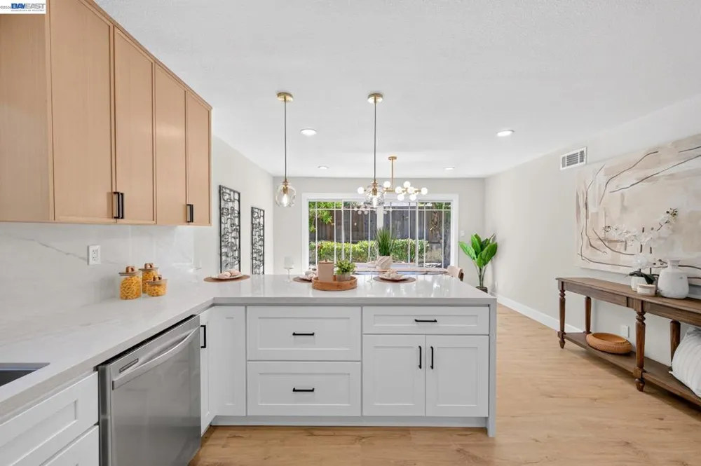 646 Joyce Street Livermore, CA 94550