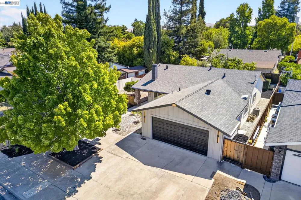 646 Joyce Street Livermore, CA 94550