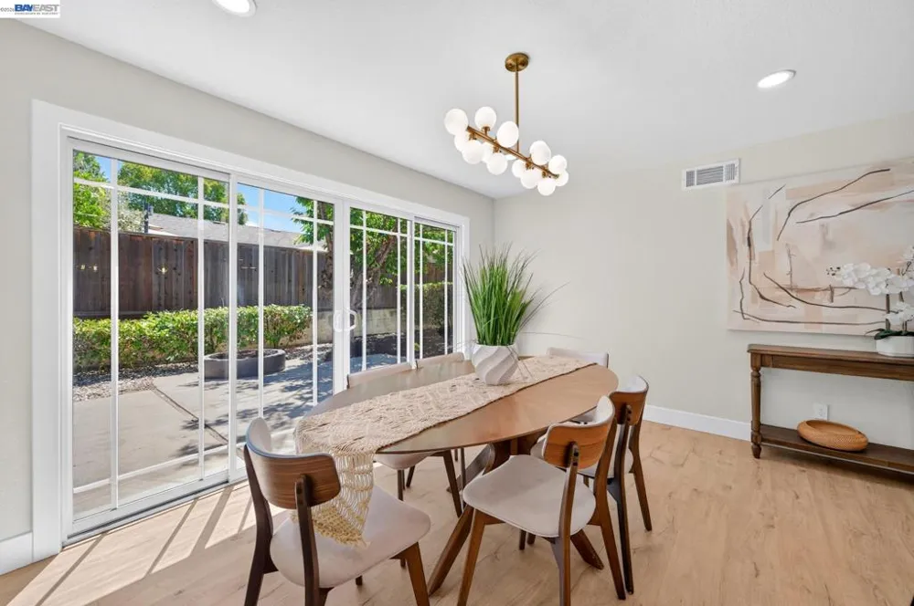 646 Joyce Street Livermore, CA 94550