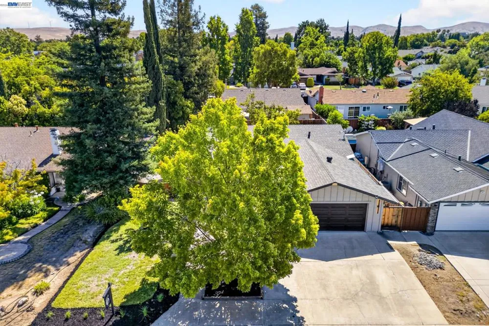 646 Joyce Street Livermore, CA 94550