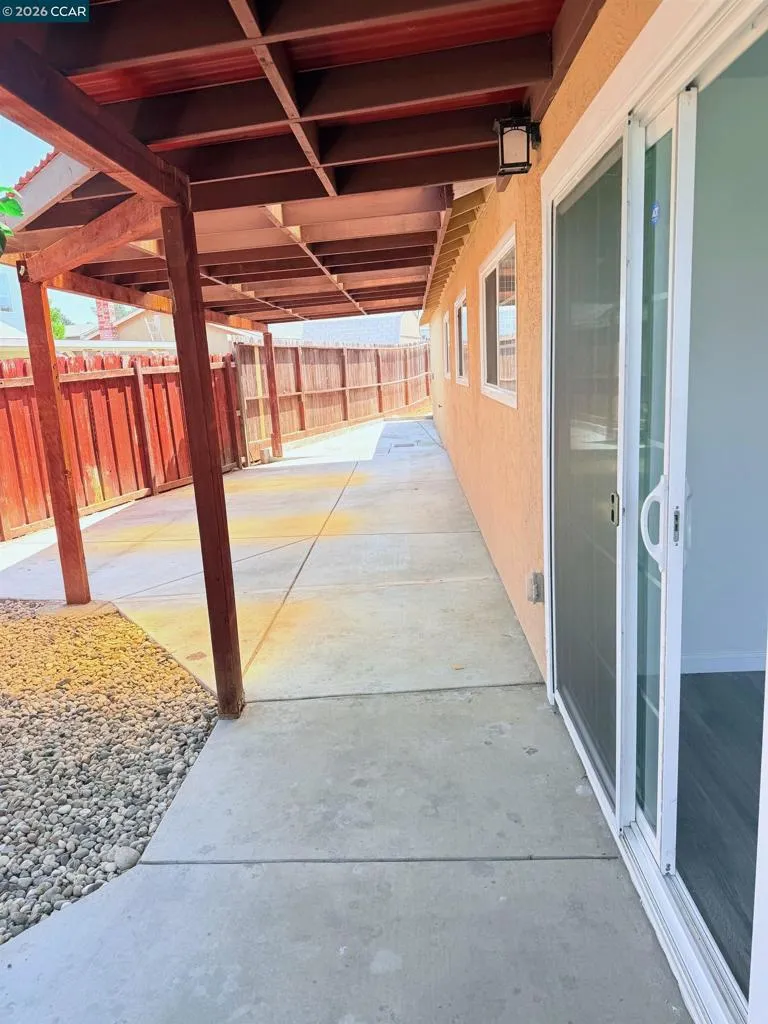 1131 Langlie Ct Rodeo, CA 94572