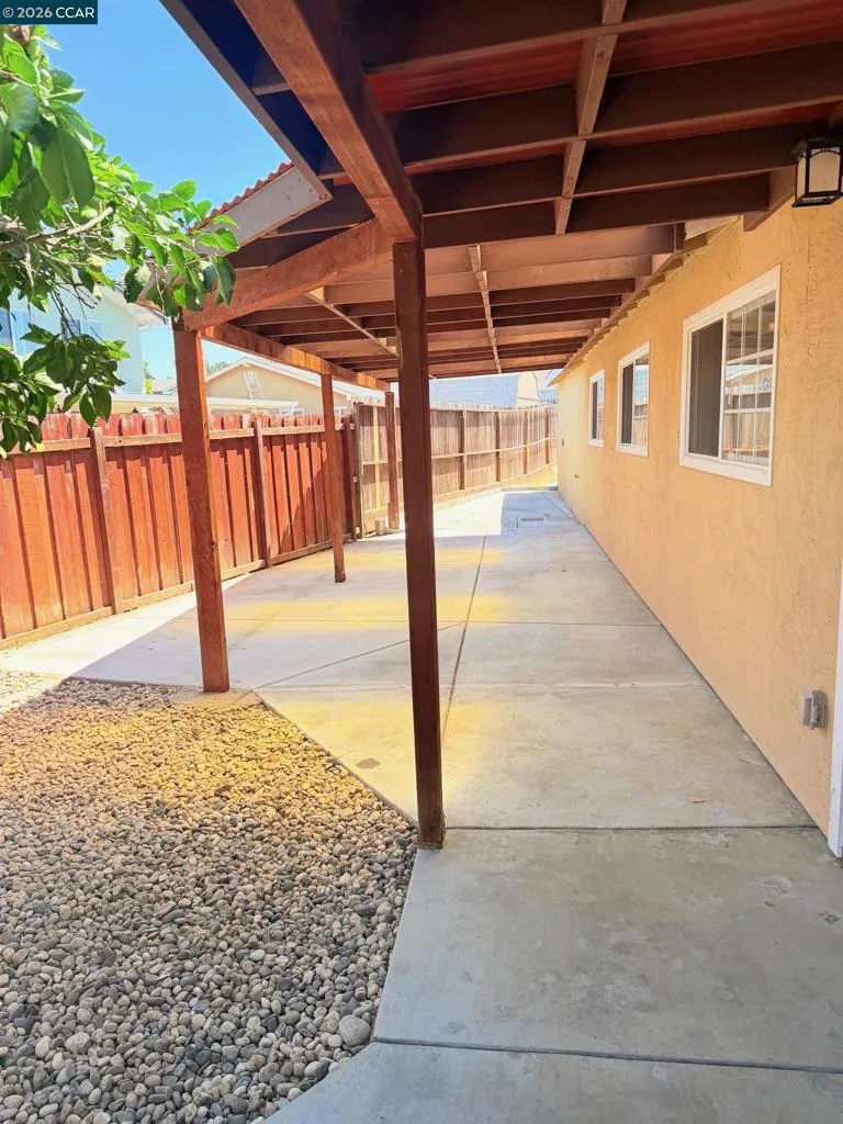 1131 Langlie Ct Rodeo, CA 94572