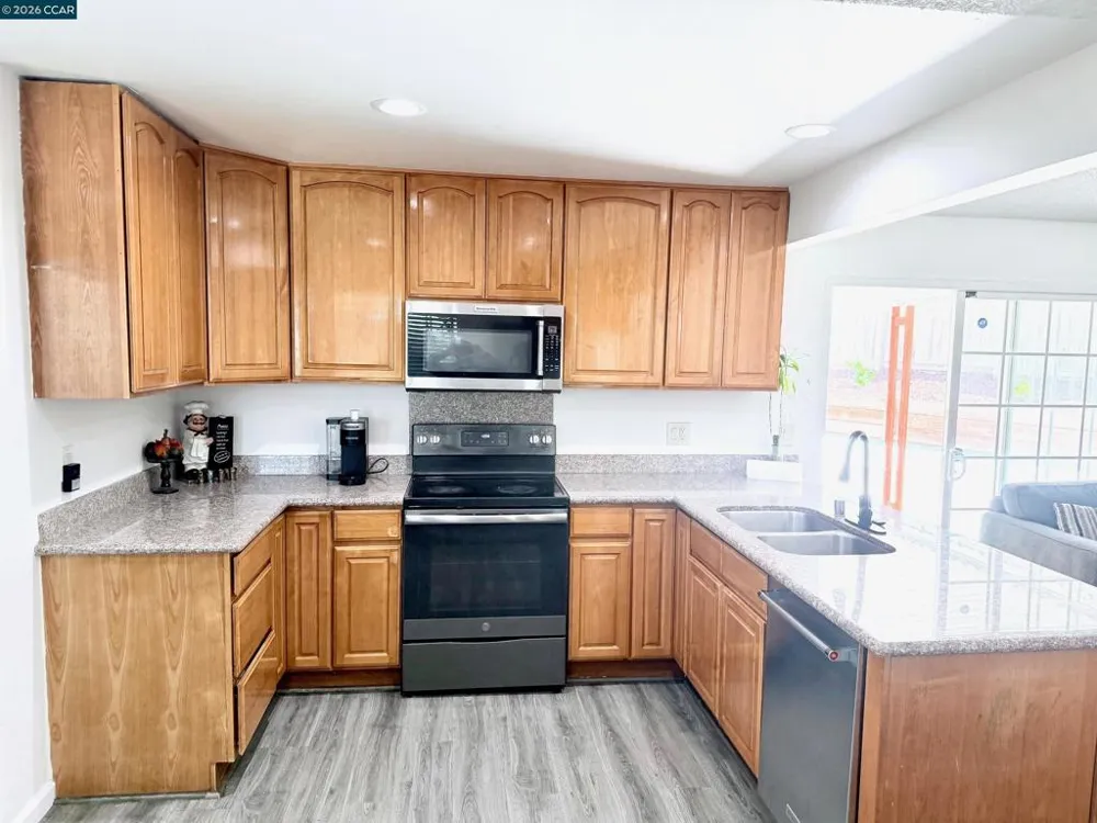1131 Langlie Ct Rodeo, CA 94572