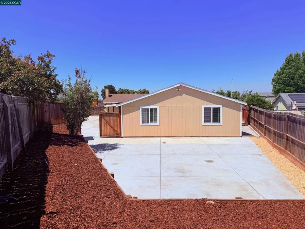 1131 Langlie Ct Rodeo, CA 94572