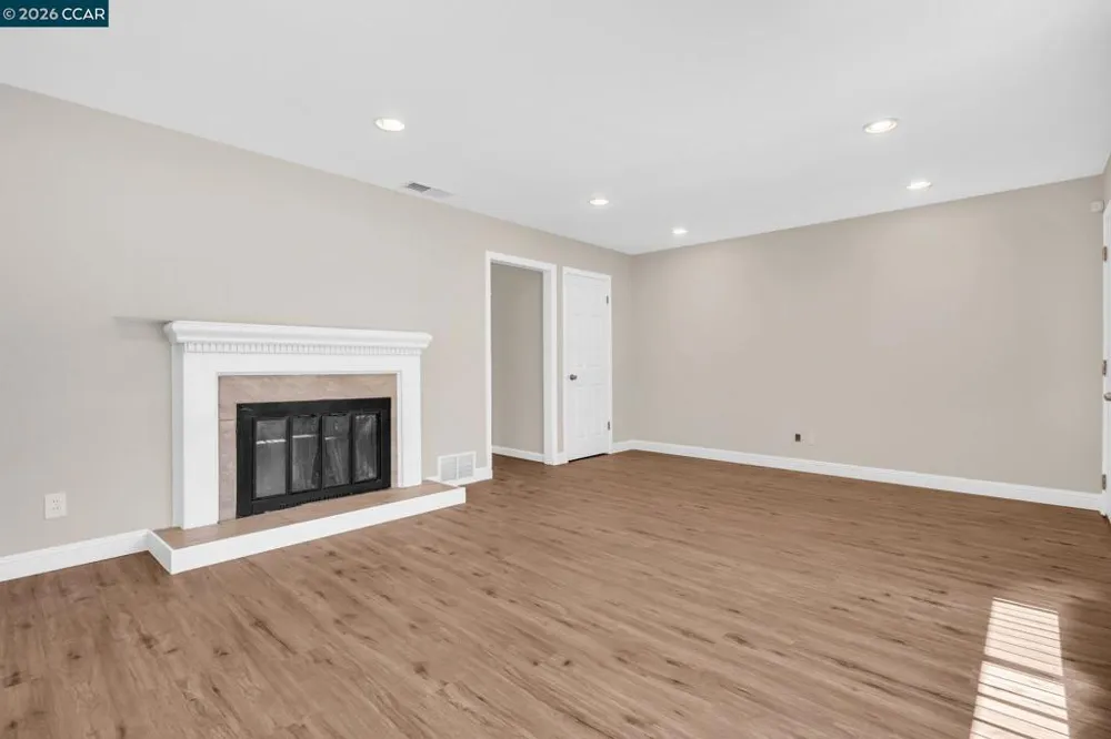 3411 Clayburn Rd Antioch, CA 94509