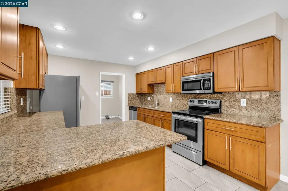 3411 Clayburn Rd Antioch, CA 94509