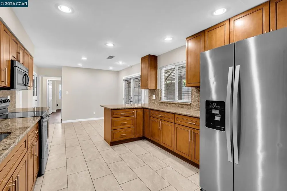 3411 Clayburn Rd Antioch, CA 94509