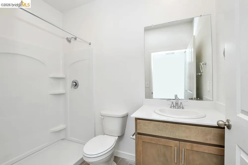 516 Spruce Way Oakley, CA 94561