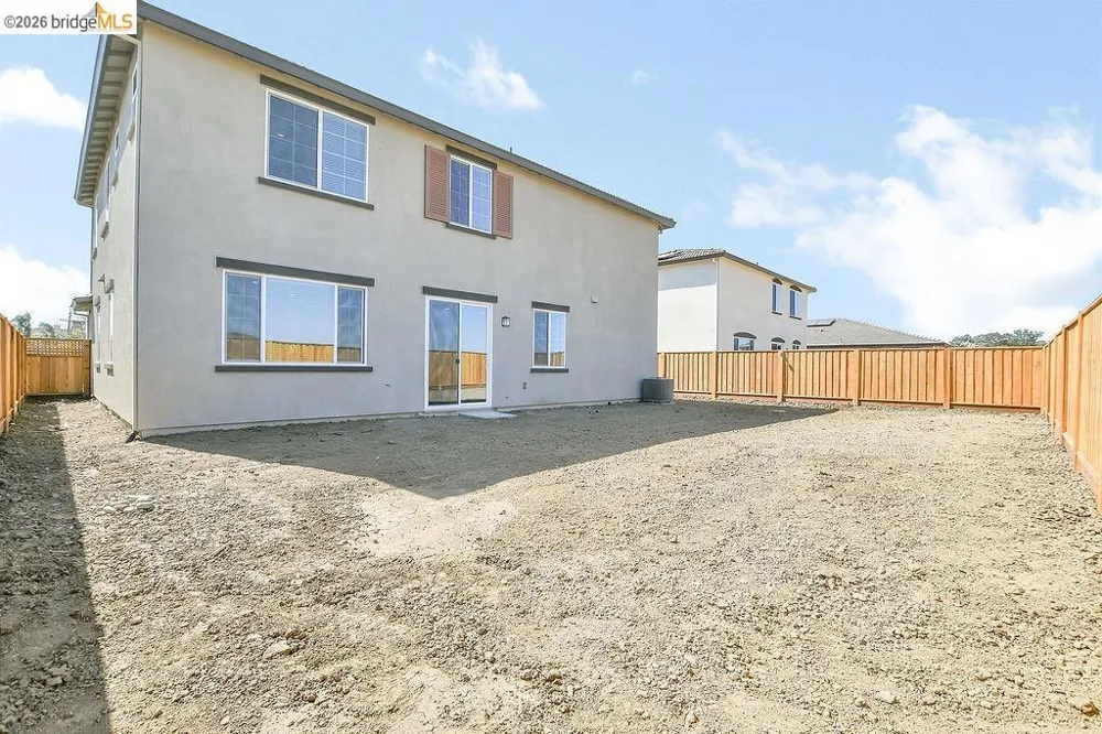 516 Spruce Way Oakley, CA 94561