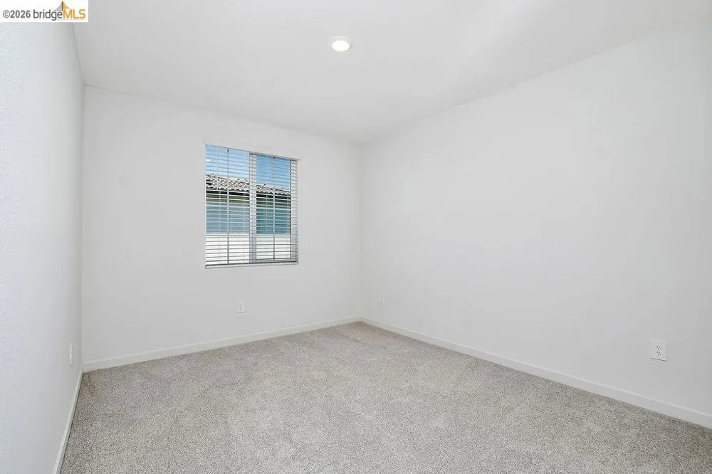 516 Spruce Way Oakley, CA 94561