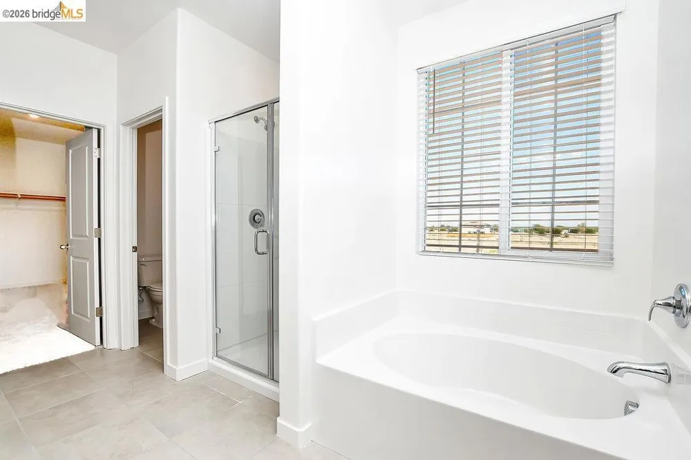 516 Spruce Way Oakley, CA 94561