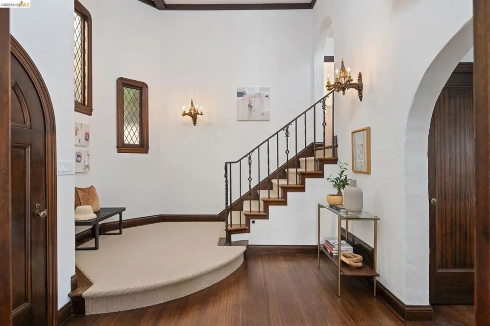 330 Wildwood Avenue Piedmont, CA 94611