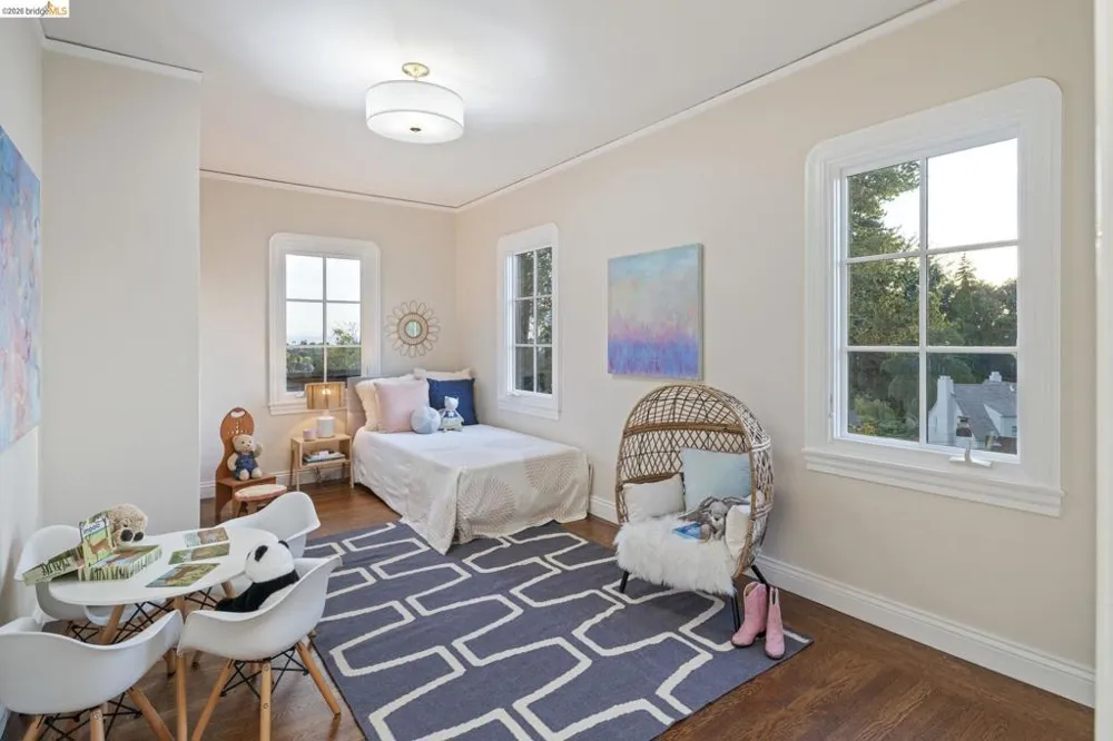 330 Wildwood Avenue Piedmont, CA 94611