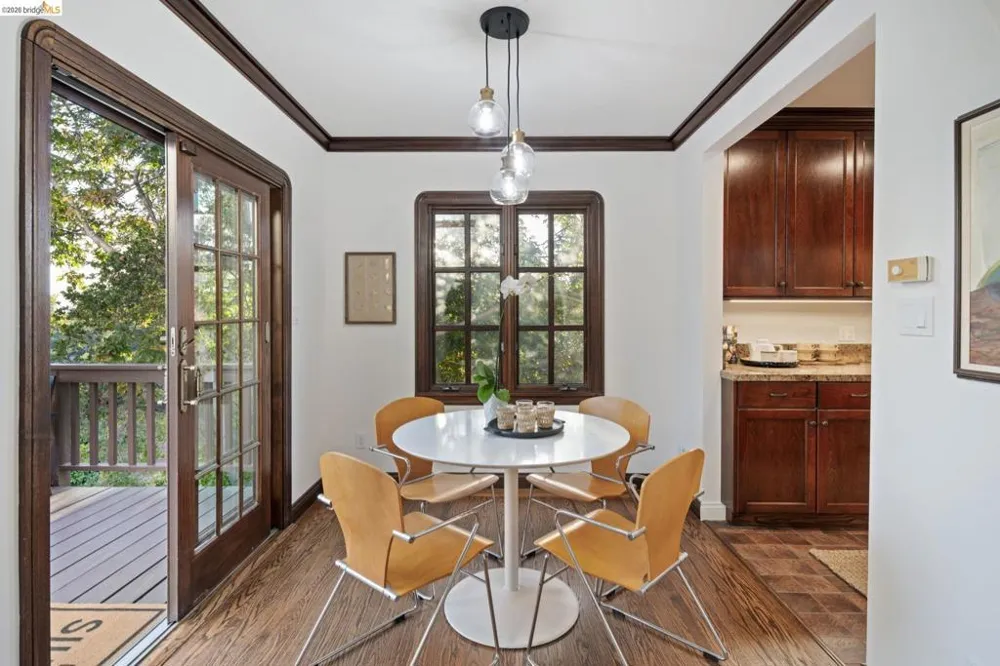 330 Wildwood Avenue Piedmont, CA 94611