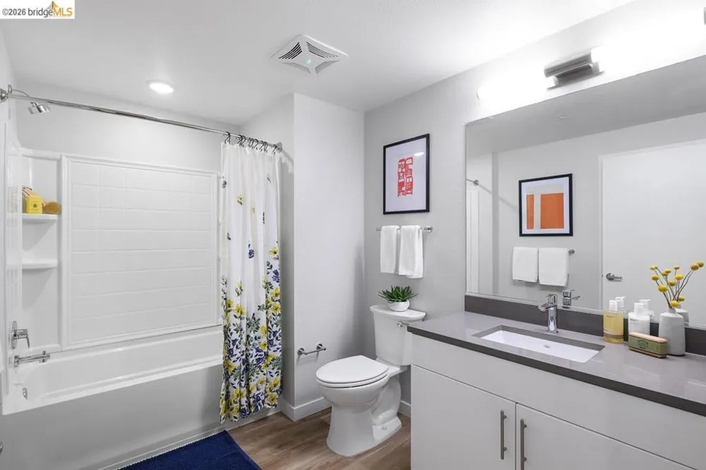 260 Brooklyn Basin Way #425 Oakland, CA 94606