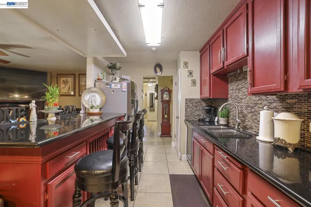 1427 Snyder St Manteca, CA 95336