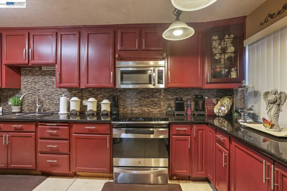 1427 Snyder St Manteca, CA 95336