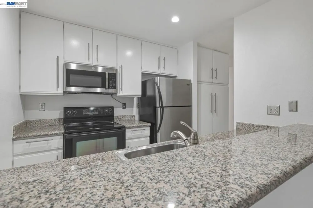 1511 Four Oaks Cir San Jose, CA 95131