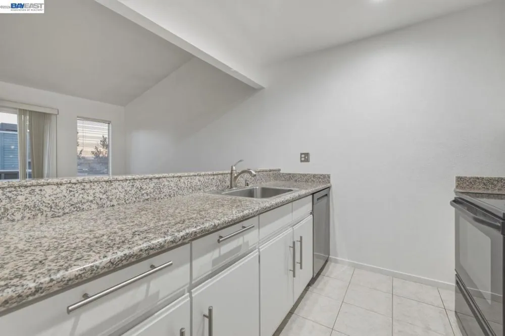 1511 Four Oaks Cir San Jose, CA 95131