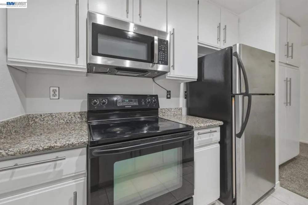 1511 Four Oaks Cir San Jose, CA 95131
