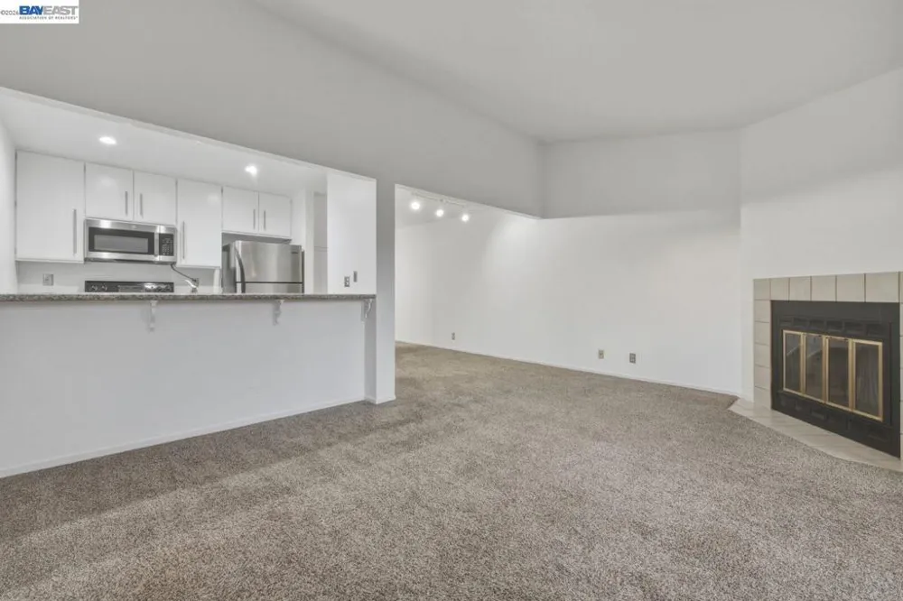 1511 Four Oaks Cir San Jose, CA 95131