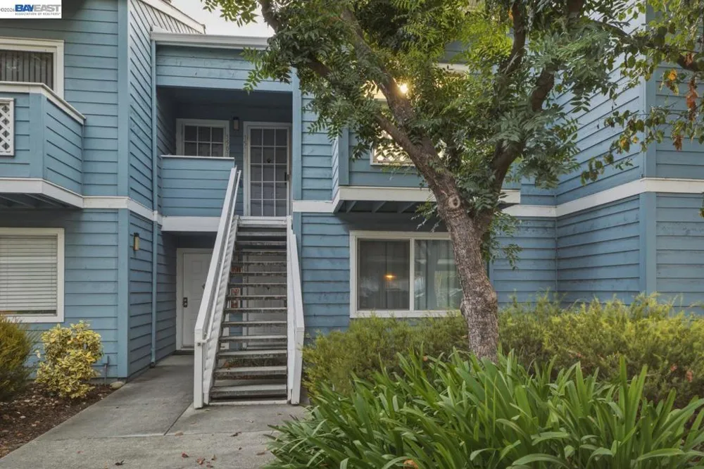 1511 Four Oaks Cir San Jose, CA 95131