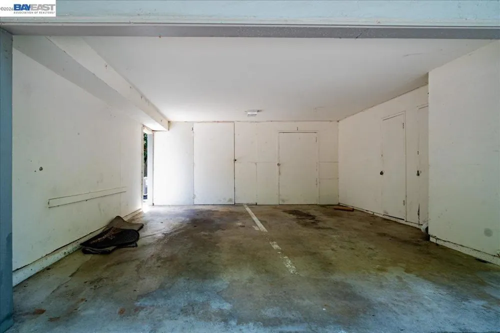 8172 Arroyo Dr #3 Pleasanton, CA 94588