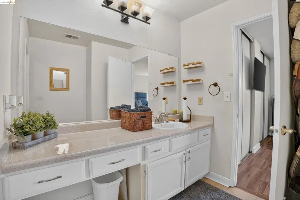 113 Harris Cir Bay Point, CA 94565
