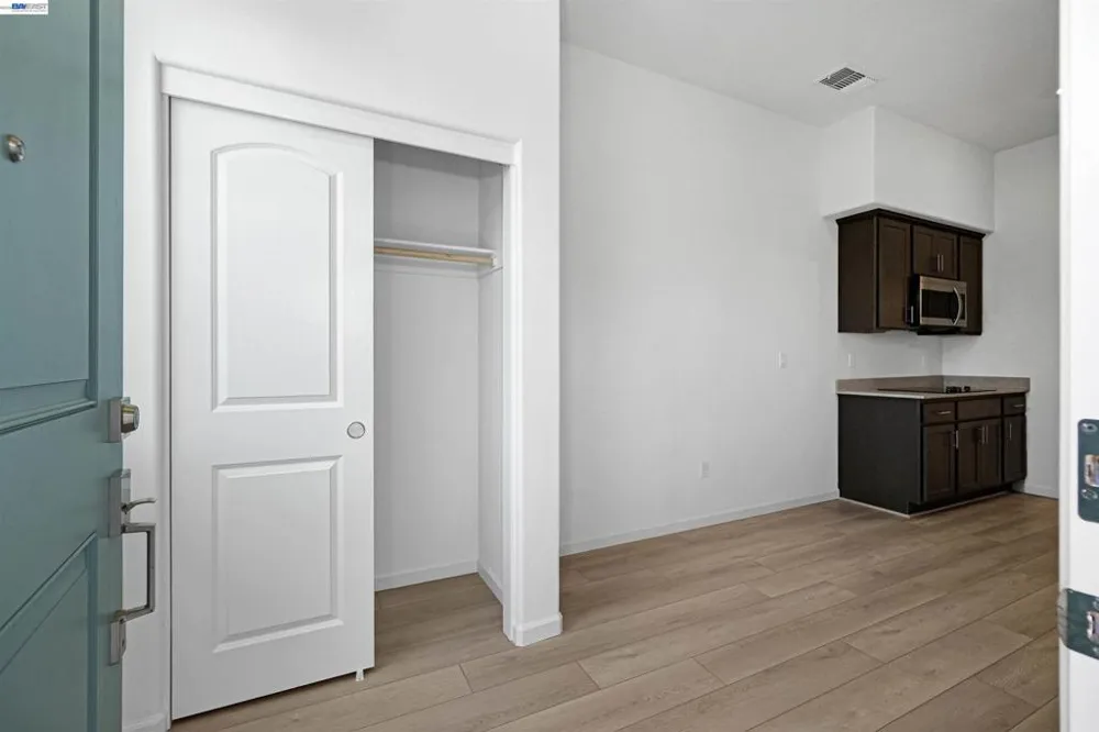 3818 Norbridge Ave Castro Valley, CA 94546