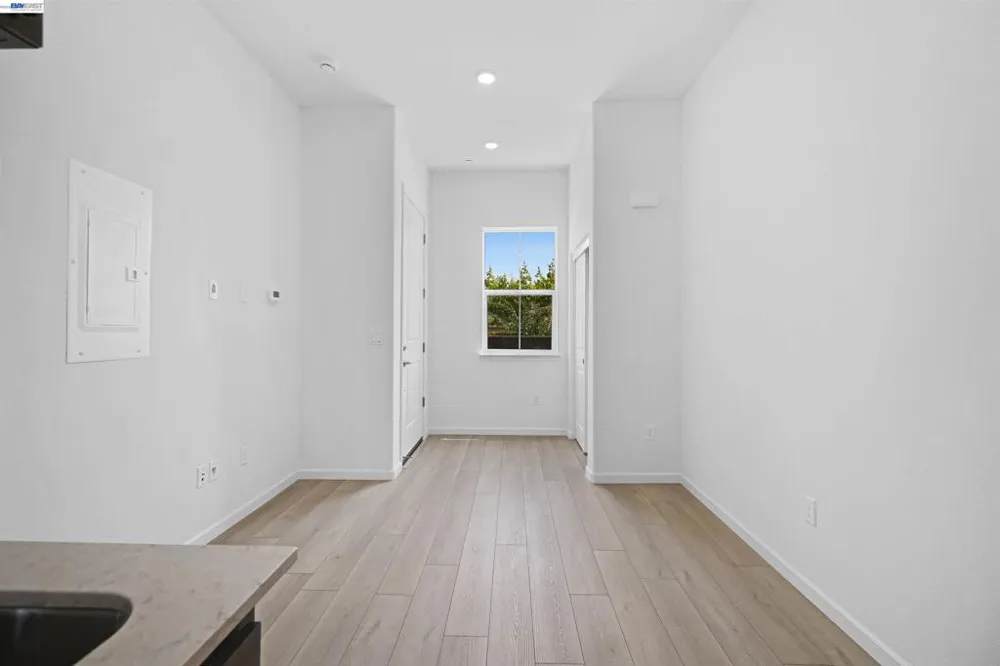 3818 Norbridge Ave Castro Valley, CA 94546