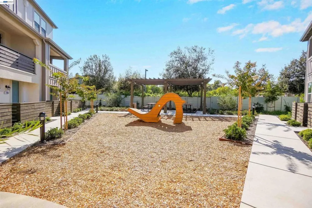 3818 Norbridge Ave Castro Valley, CA 94546