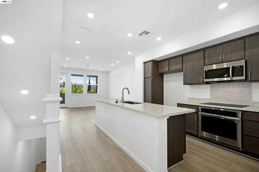 3818 Norbridge Ave Castro Valley, CA 94546