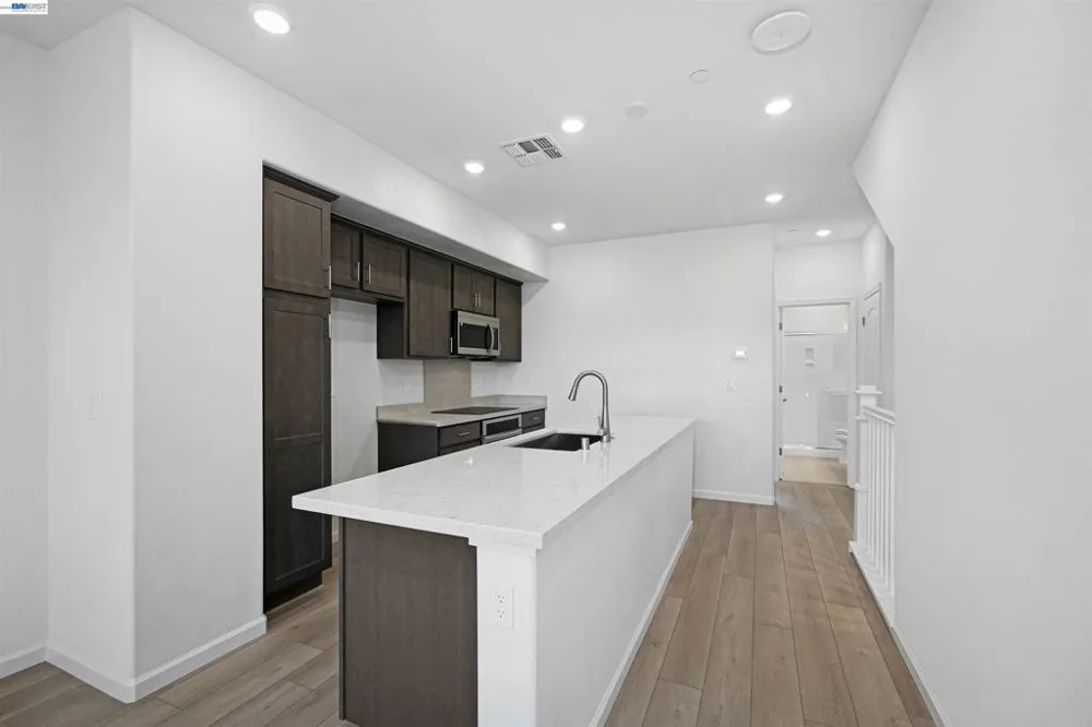 3818 Norbridge Ave Castro Valley, CA 94546