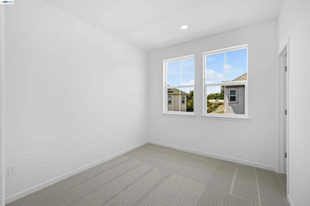 3818 Norbridge Ave Castro Valley, CA 94546