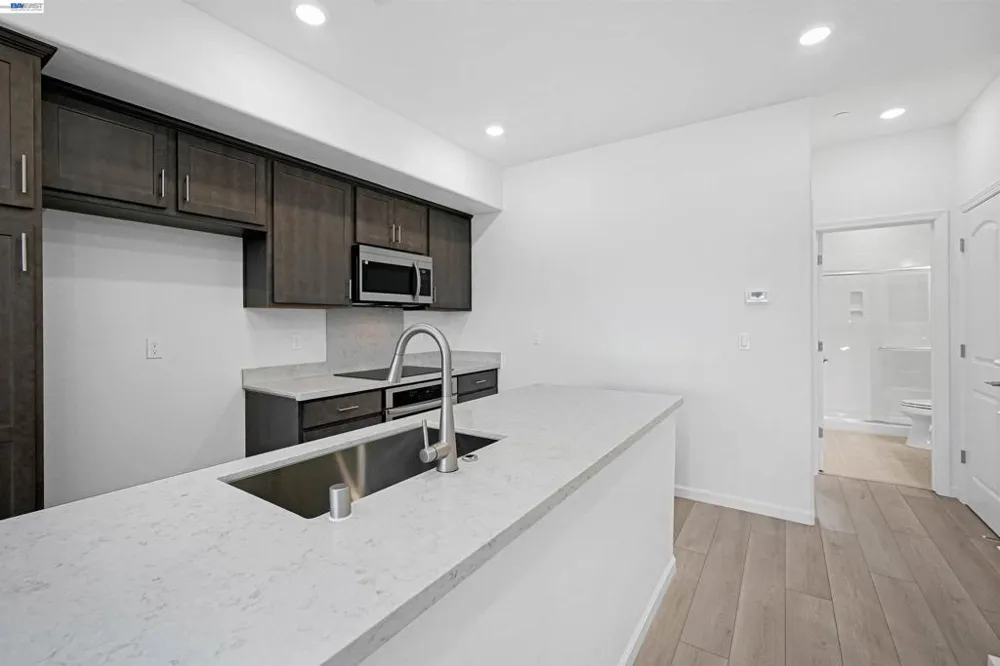 3818 Norbridge Ave Castro Valley, CA 94546