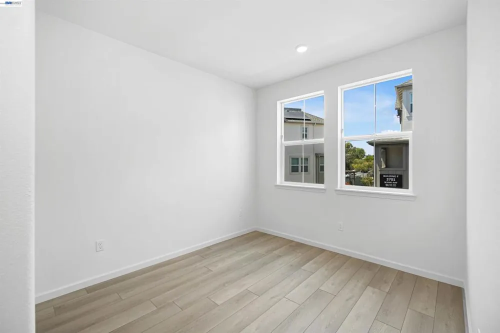 3818 Norbridge Ave Castro Valley, CA 94546